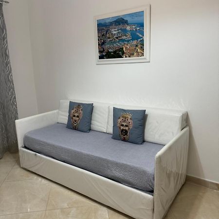 Apartment Rua Formaggi Palermo Eksteriør billede