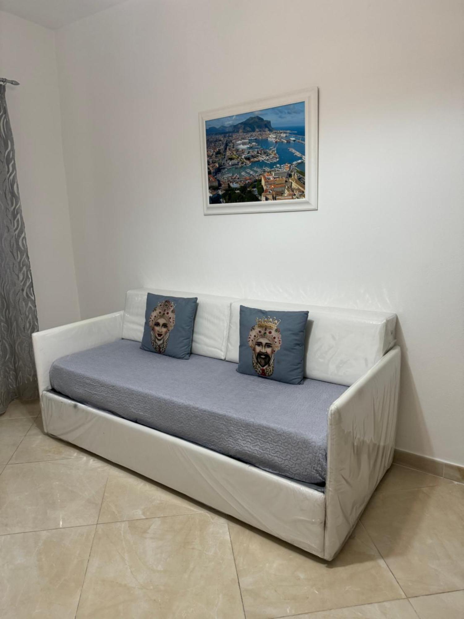 Apartment Rua Formaggi Palermo Eksteriør billede