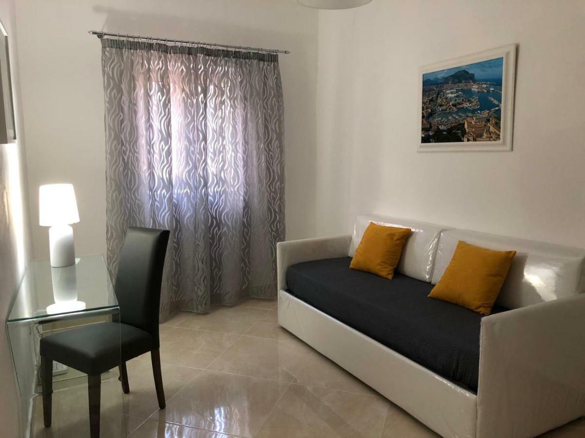 Apartment Rua Formaggi Palermo Eksteriør billede